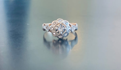 Womens antique diamond daisy ring