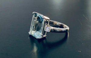 Women’s large aquamarine and diamond white gold ring