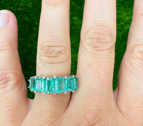 Natural Emerald eternity ring white gold