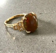 Load image into Gallery viewer, Solid Opal &amp; Diamond 18K Gold Ring