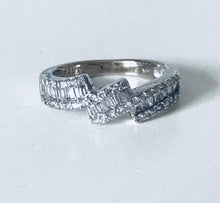 Load image into Gallery viewer, Baguette &amp; Solitaire White Diamond Ring