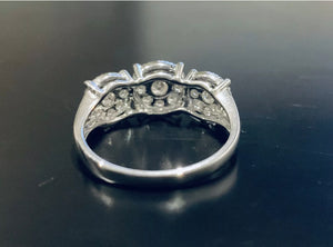Women’s vintage triple cluster diamond  white gold ring